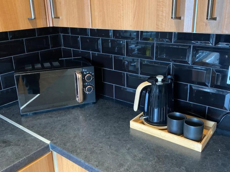 Fantastic Large 2 X Bedroom Flat, Free Parking Sale Esterno foto