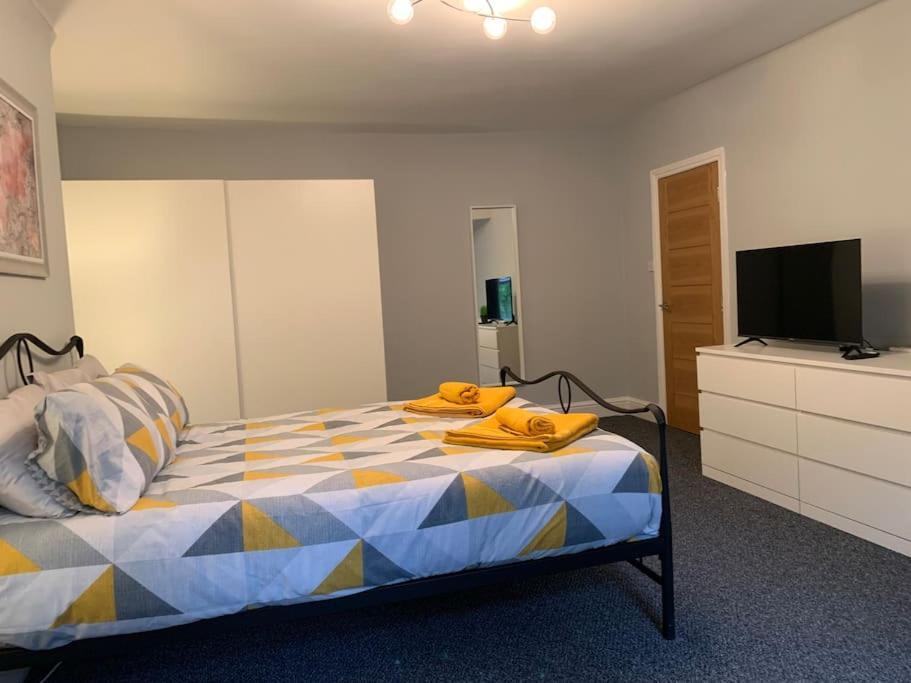 Fantastic Large 2 X Bedroom Flat, Free Parking Sale Esterno foto
